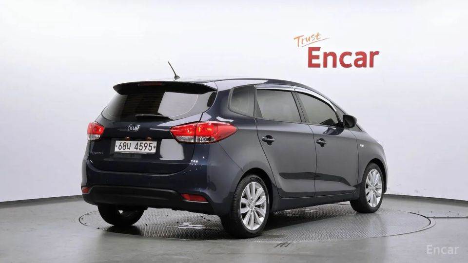 Kia Carens