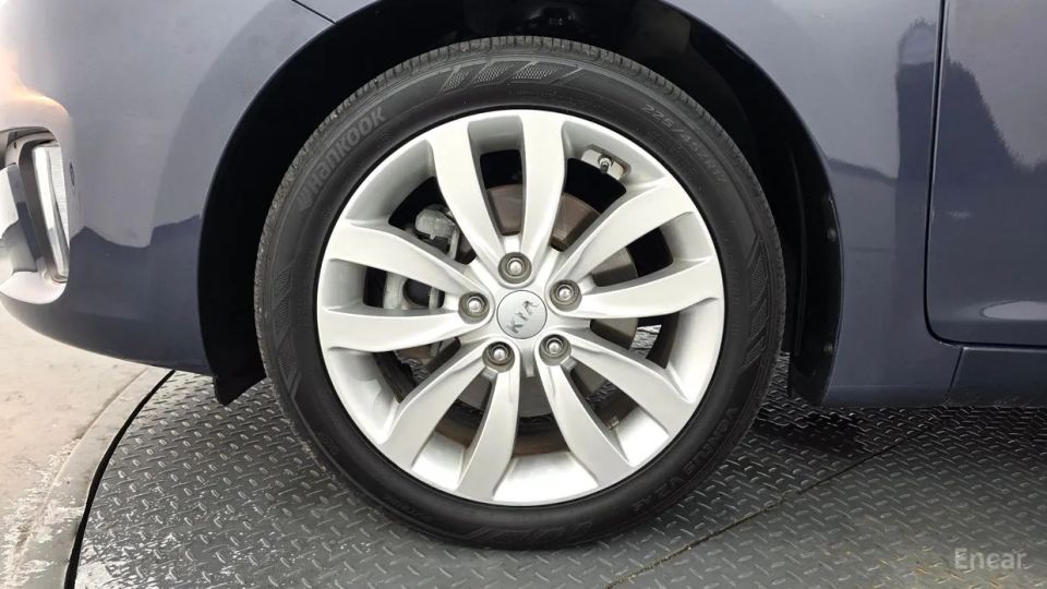 Kia Carens