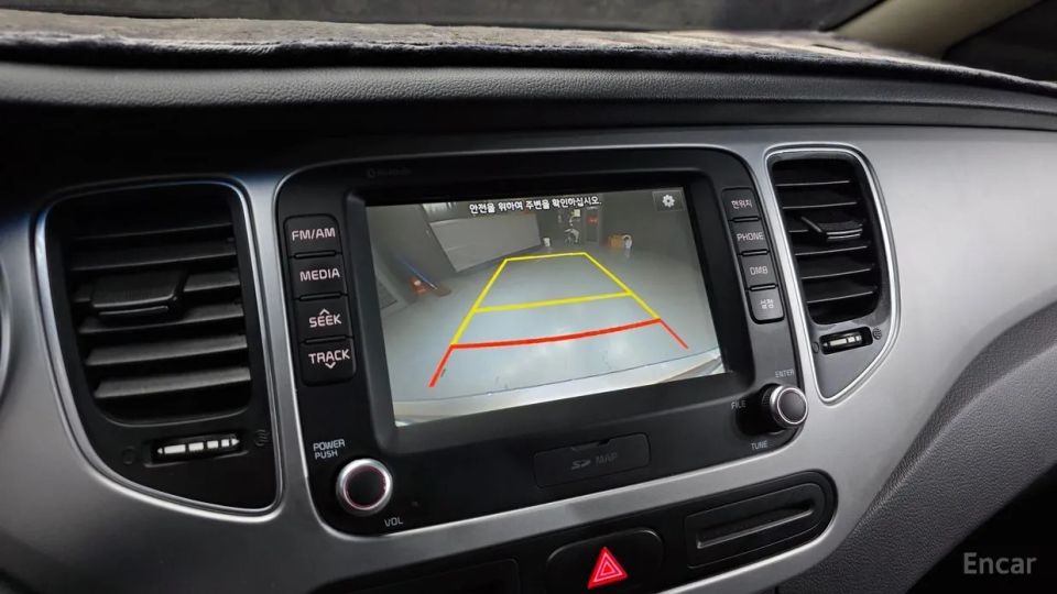 Kia Carens