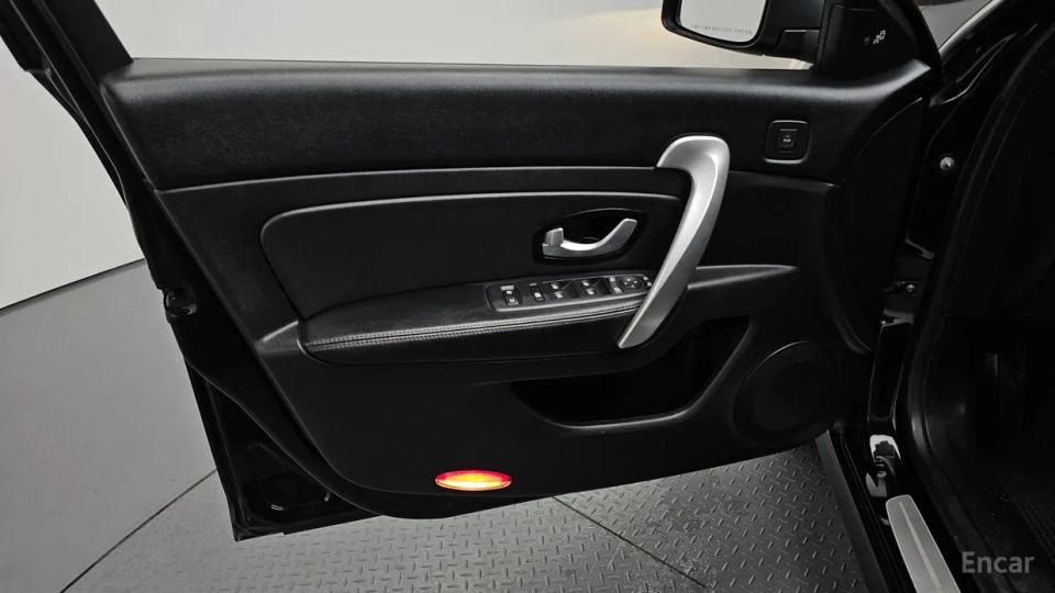 Renault-KoreaSamsung SM5