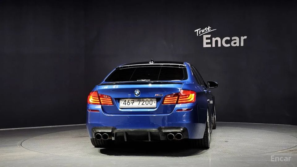 BMW M5