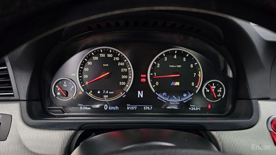 BMW M5