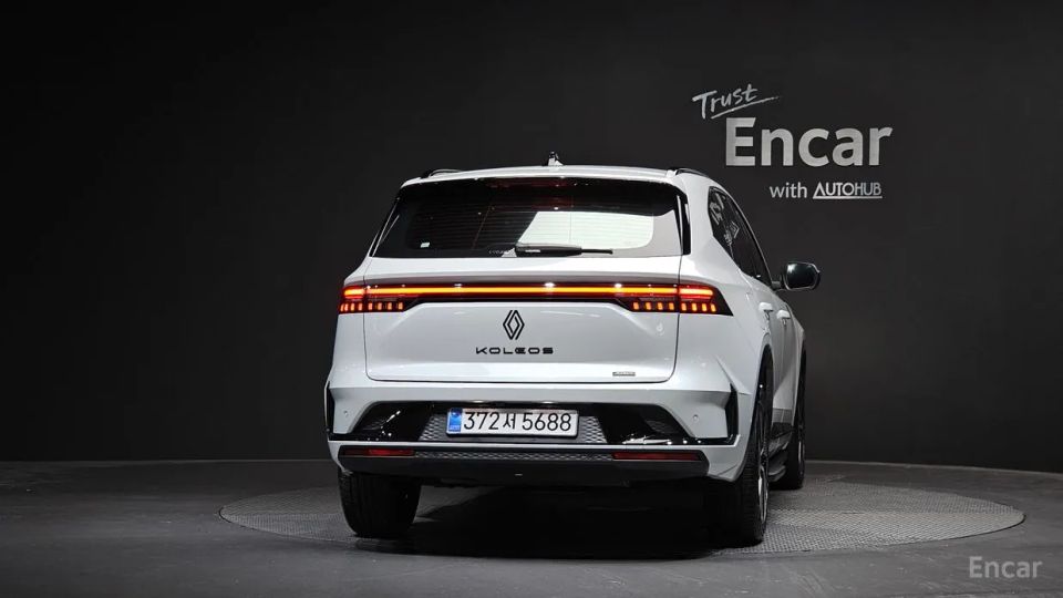 Renault-KoreaSamsung Grand Koleos