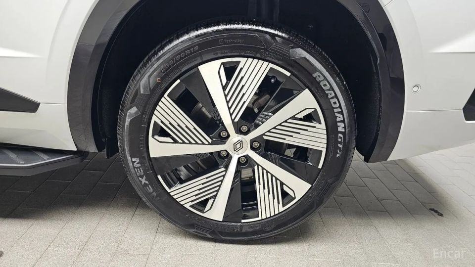 Renault-KoreaSamsung Grand Koleos