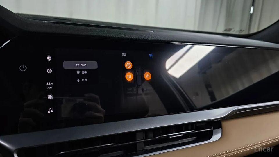 Renault-KoreaSamsung Grand Koleos