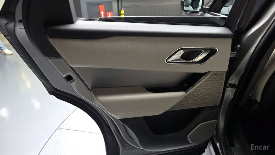 Land Rover Range Rover Velar