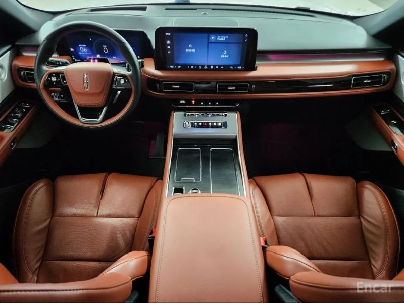 Lincoln Aviator