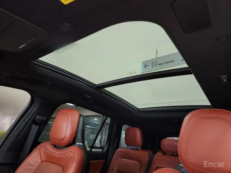 Lincoln Aviator