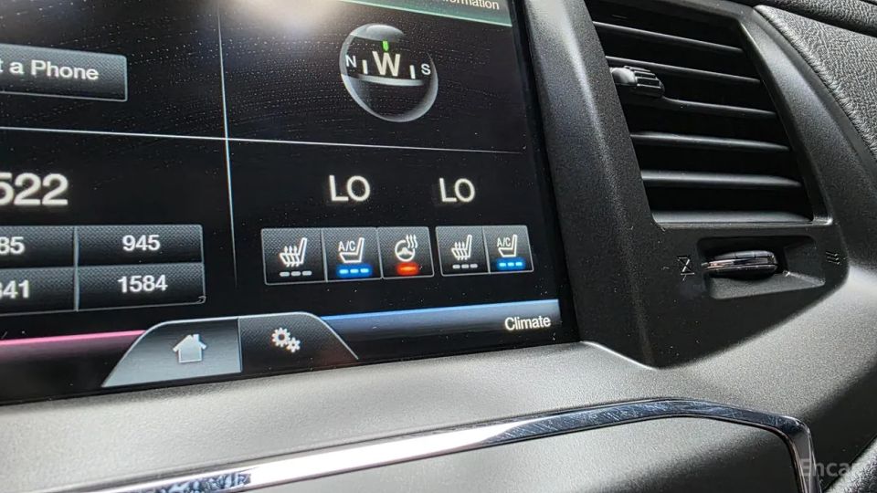 Lincoln MKS
