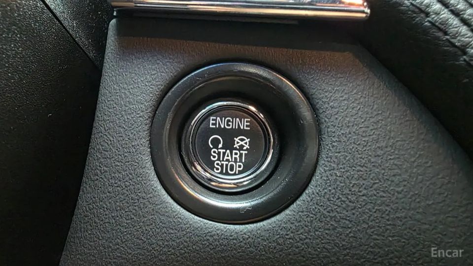 Lincoln MKS