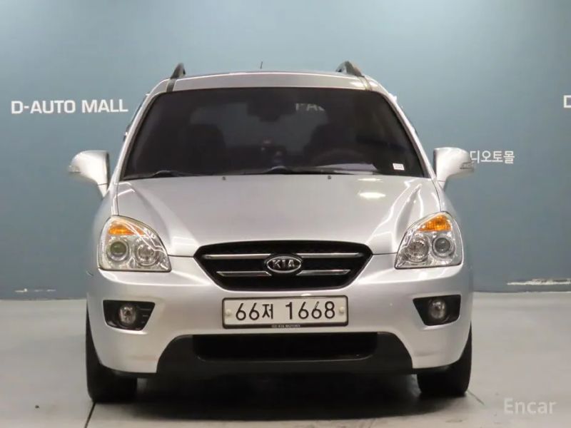 Kia Carens