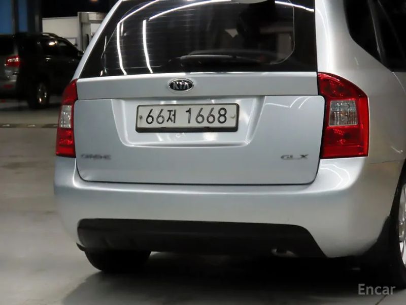 Kia Carens