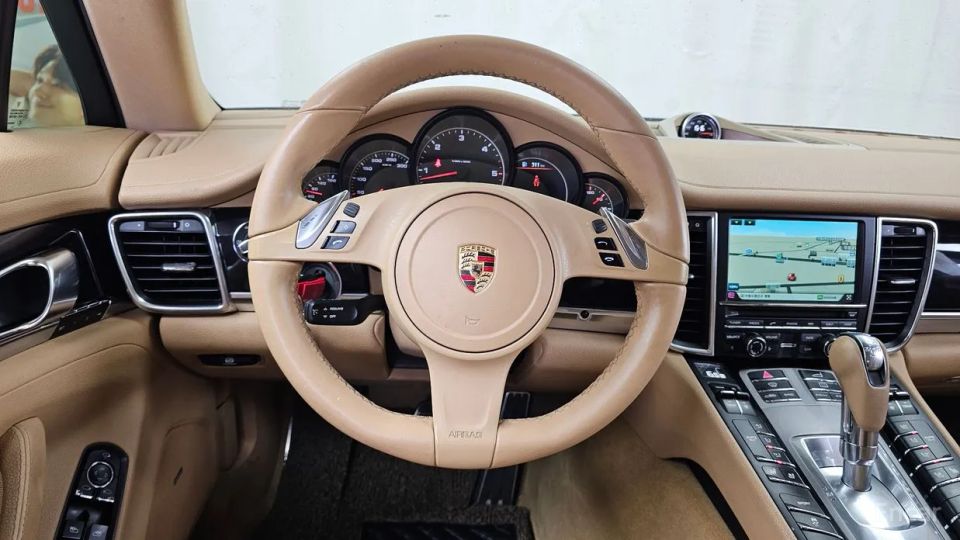Porsche Panamera