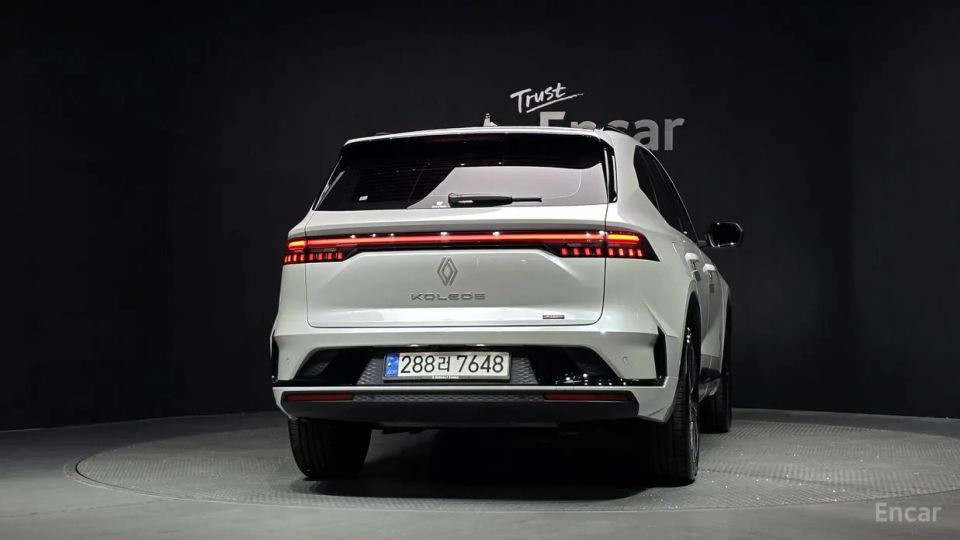 Renault-KoreaSamsung Grand Koleos