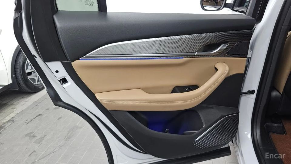 Renault-KoreaSamsung Grand Koleos