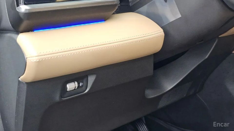 Renault-KoreaSamsung Grand Koleos