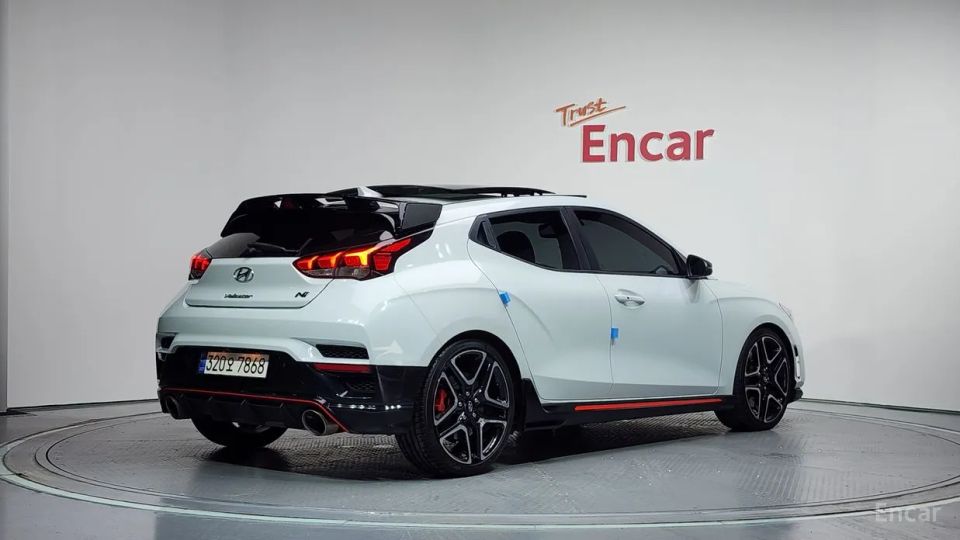 Hyundai Veloster