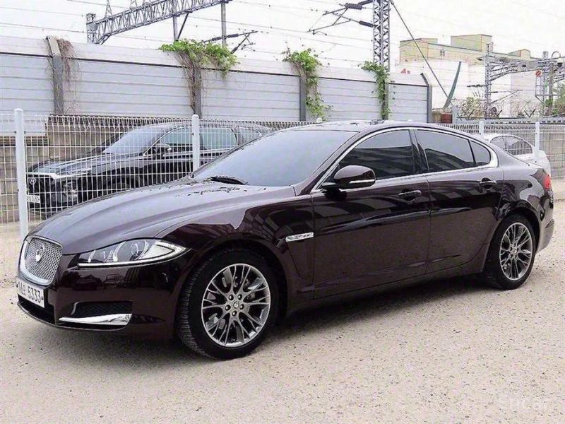 Jaguar xf