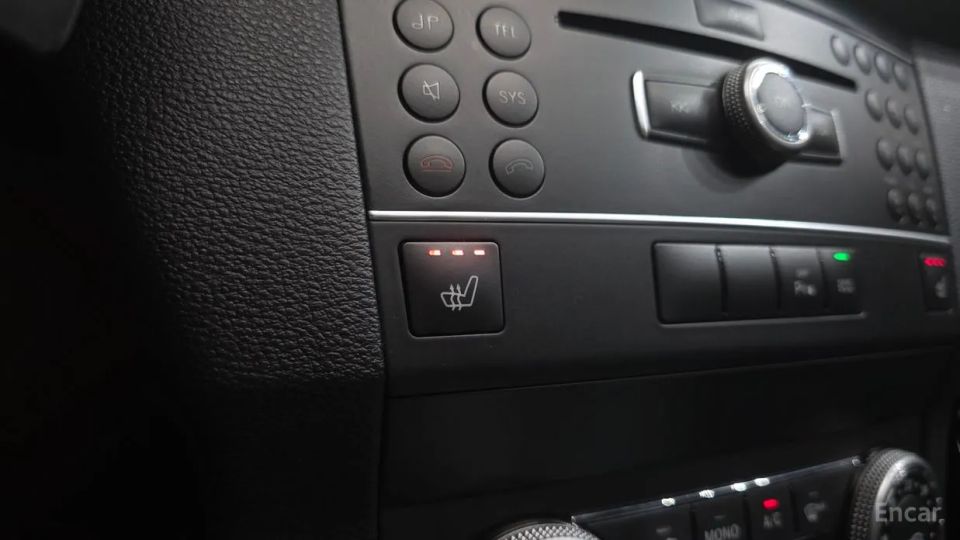 Mercedes-Benz GLK-Class