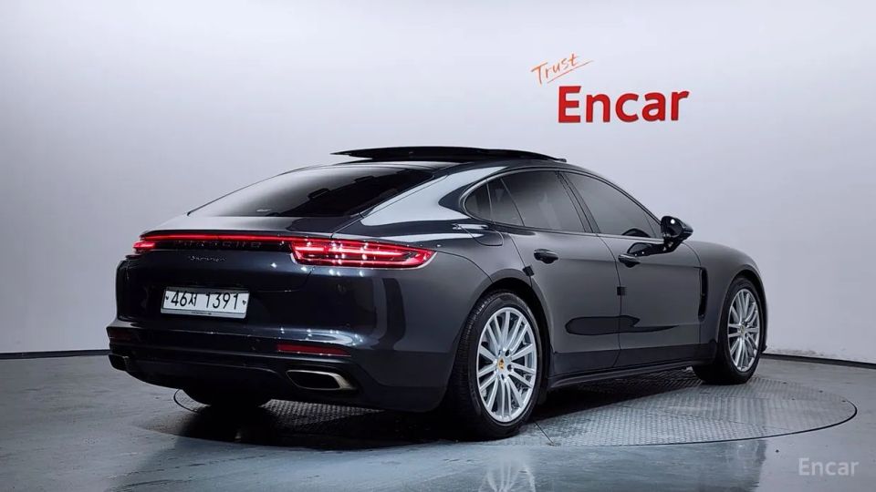 Porsche Panamera