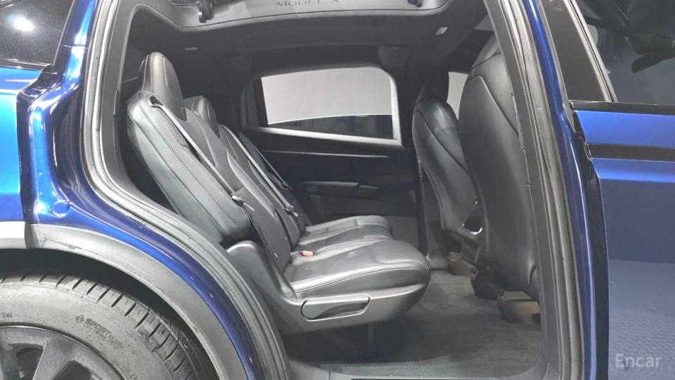 Tesla model-x