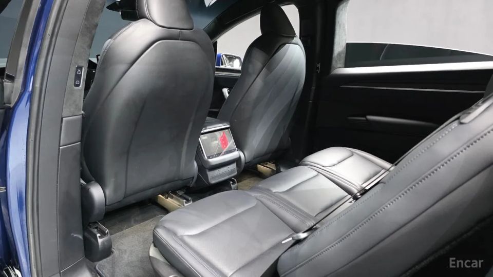 Tesla model-x