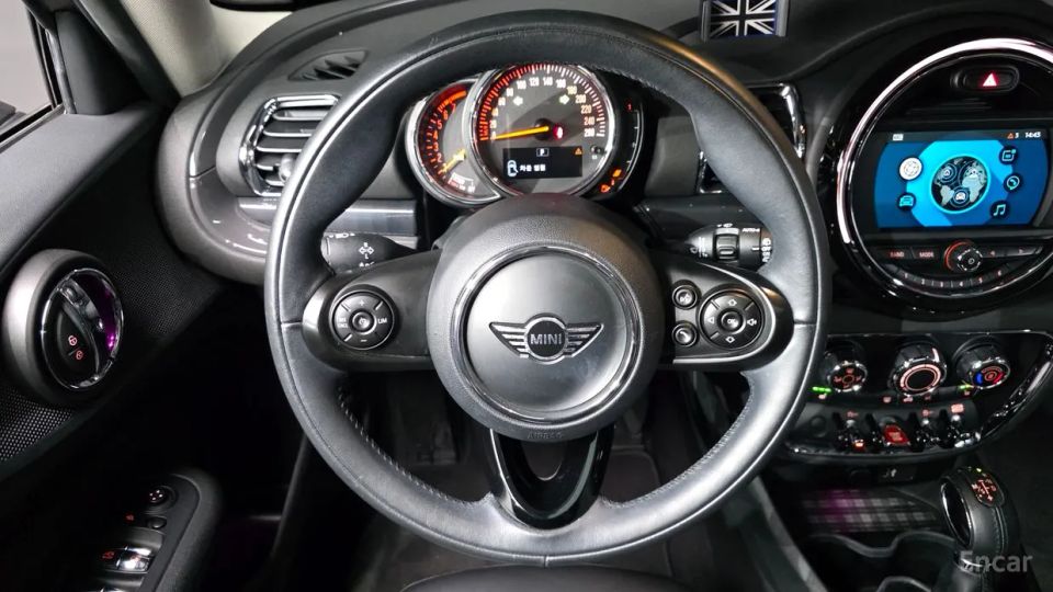 Mini clubman