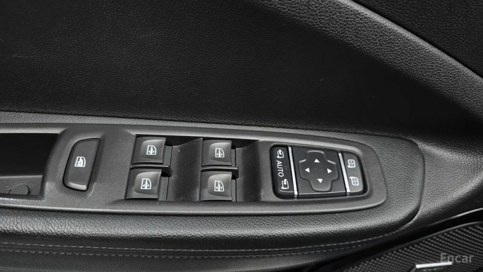 Renault-KoreaSamsung Zoe