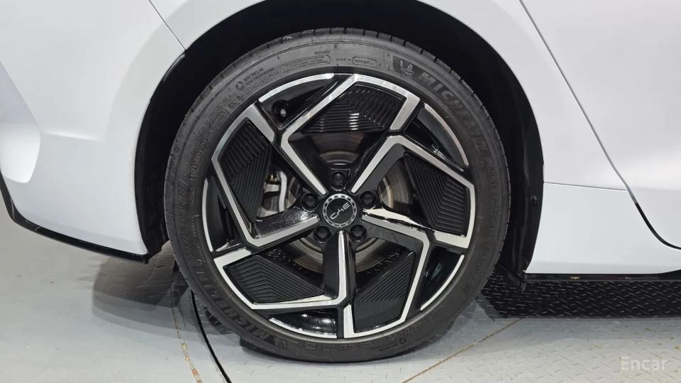 BYD Seal