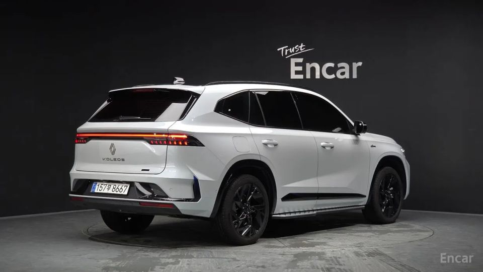 Renault-KoreaSamsung Grand Koleos