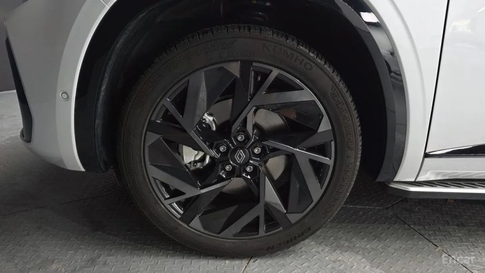 Renault-KoreaSamsung Grand Koleos