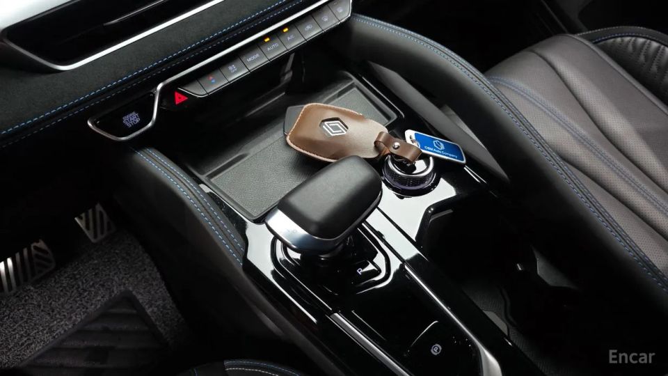 Renault-KoreaSamsung Grand Koleos