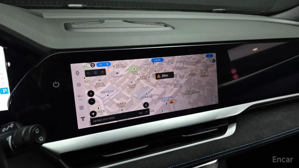 Renault-KoreaSamsung Grand Koleos