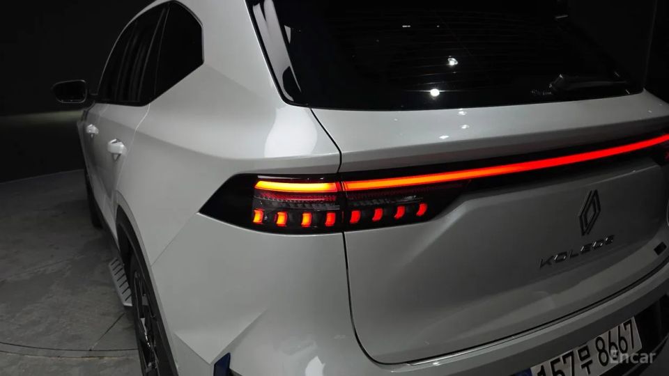 Renault-KoreaSamsung Grand Koleos