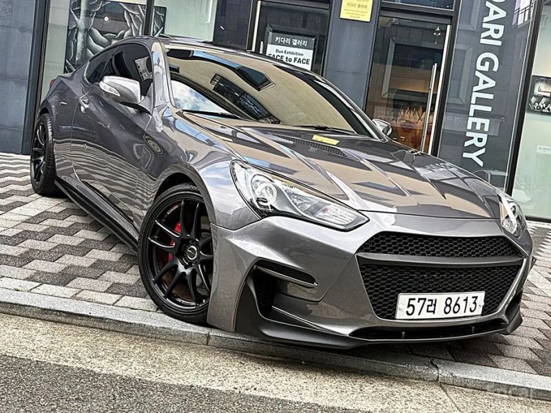 Hyundai Genesis