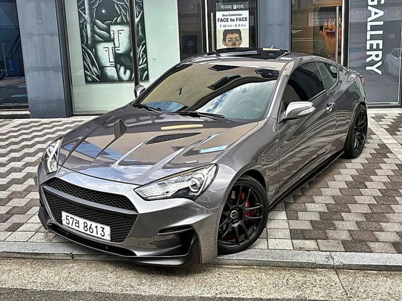 Hyundai Genesis