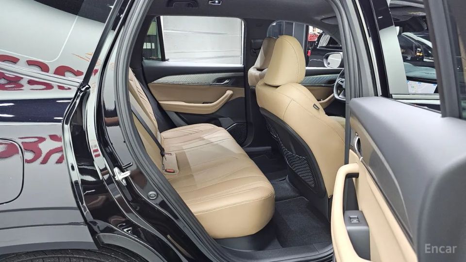 Renault-KoreaSamsung Grand Koleos