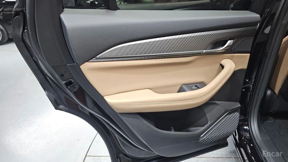 Renault-KoreaSamsung Grand Koleos