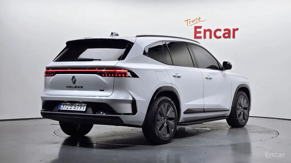 Renault-KoreaSamsung Grand Koleos