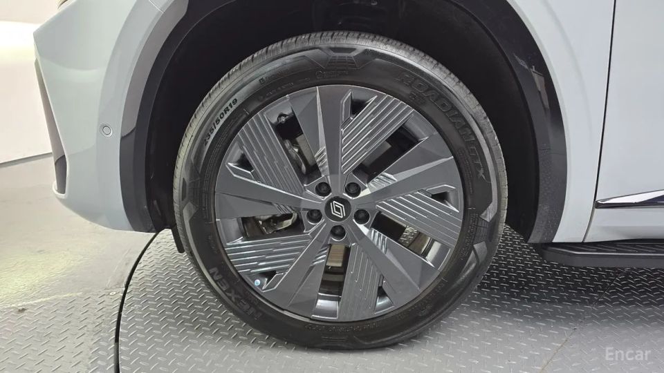 Renault-KoreaSamsung Grand Koleos