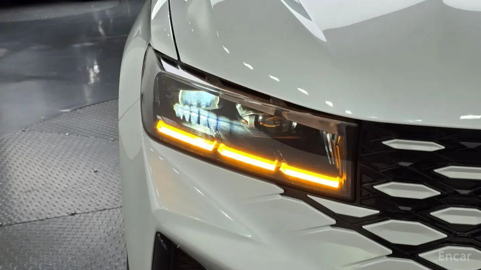 Renault-KoreaSamsung Grand Koleos