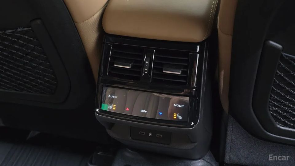 Renault-KoreaSamsung Grand Koleos