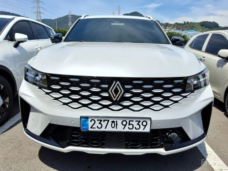 Renault-KoreaSamsung Grand Koleos