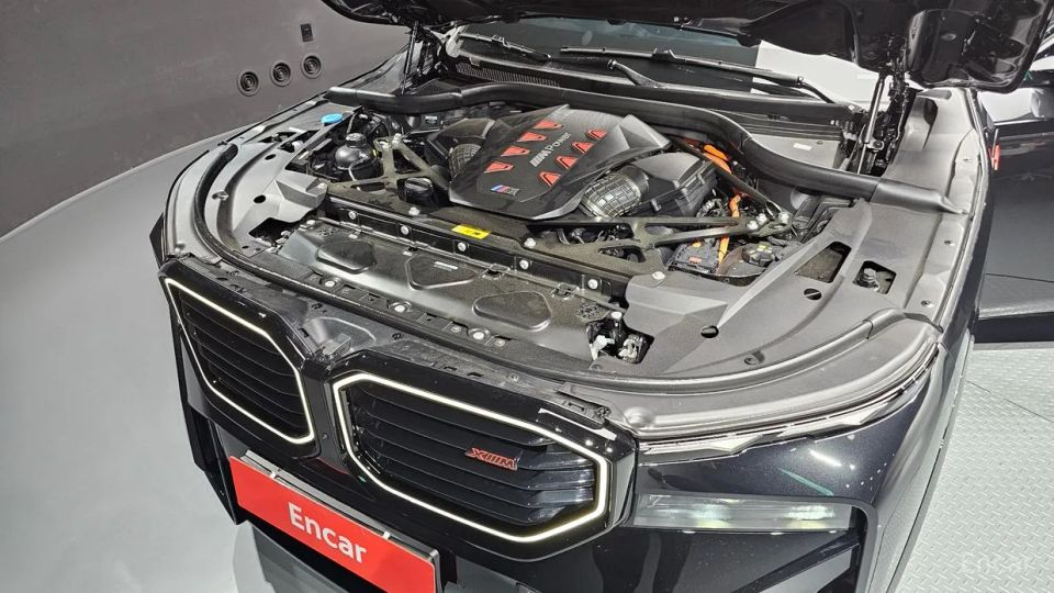 BMW XM
