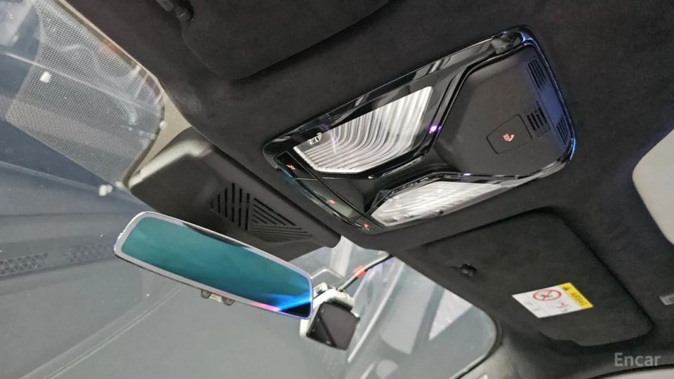 BMW XM