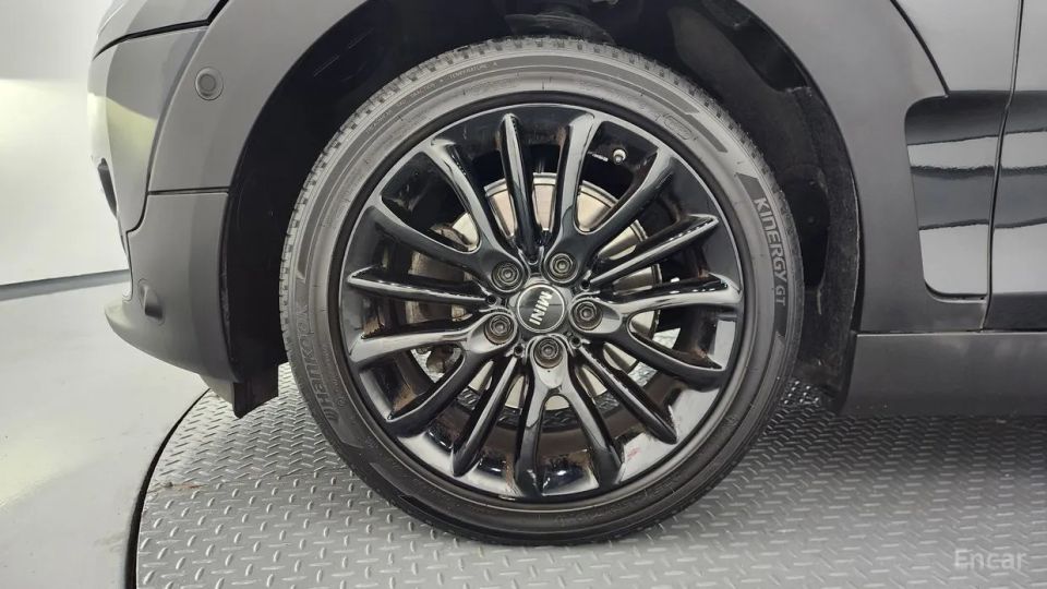 Mini clubman