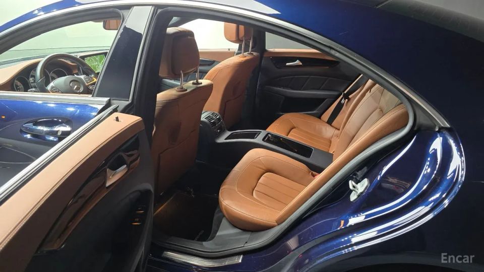 Mercedes-Benz CLS-Class