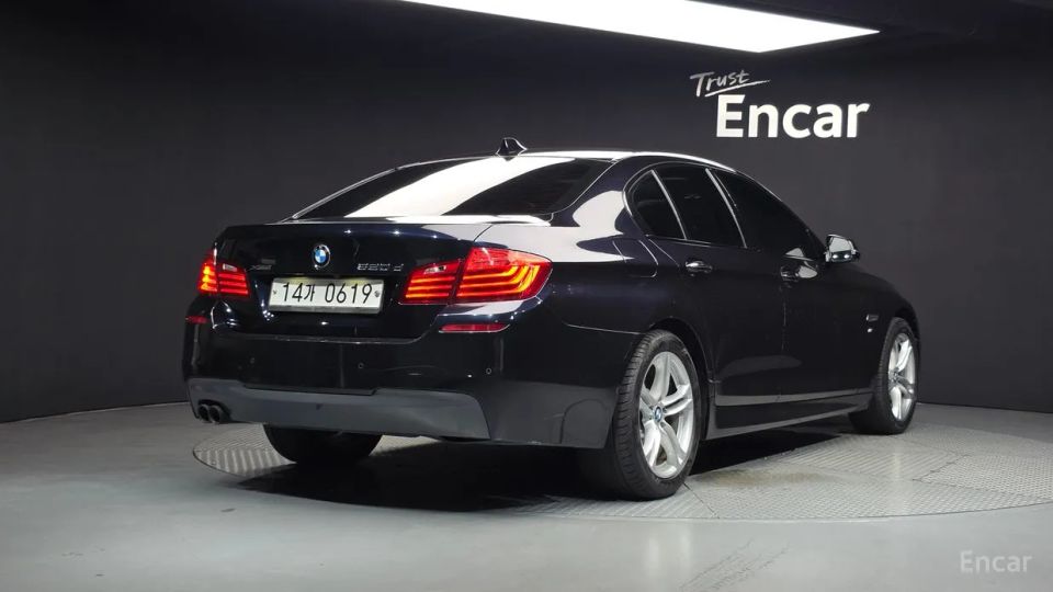 BMW 5-series