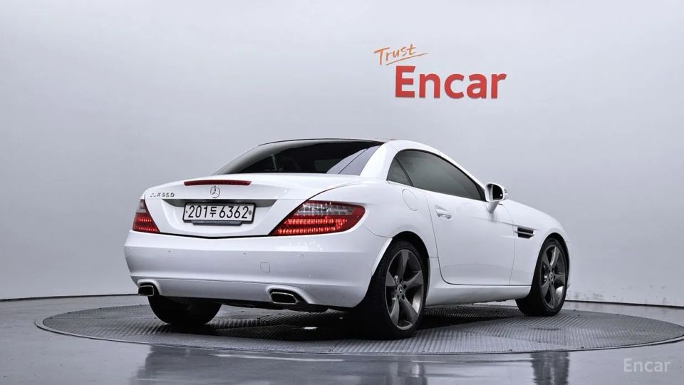 Mercedes-Benz SLK-Class