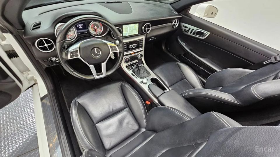 Mercedes-Benz SLK-Class